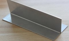 冷焊機焊接時焊點發(fā)黑發(fā)黃是什么原因？